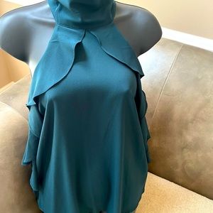 Naked Zebra Cold Shoulder Top 
Size S
Green
**Worn only once**
$25 or BEST OFFER